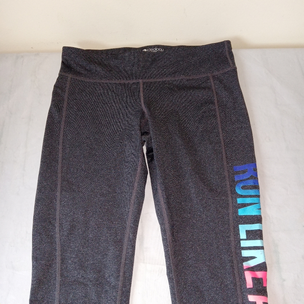 Idealology Believe In Movement Gray Capri Leggings Medium - Picture 7 of 8